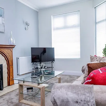 Hibbert Galore Tatil Evi *